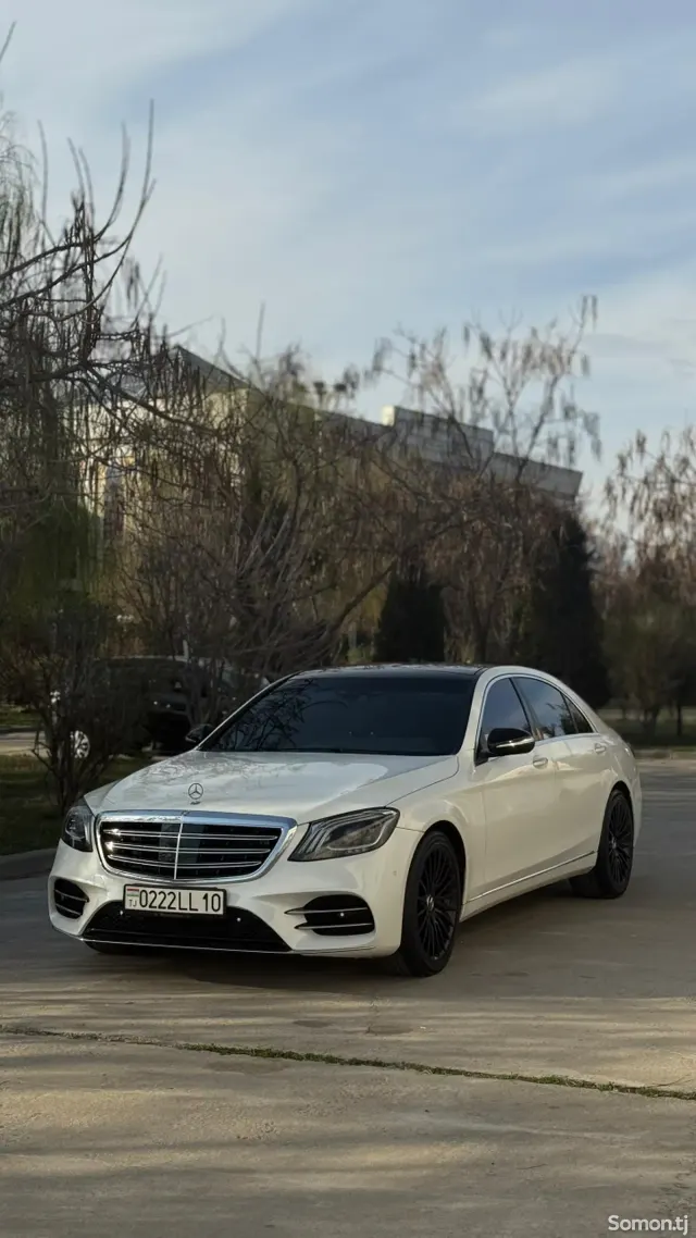 Mercedes-Benz S class 2016 · 4.7 AT