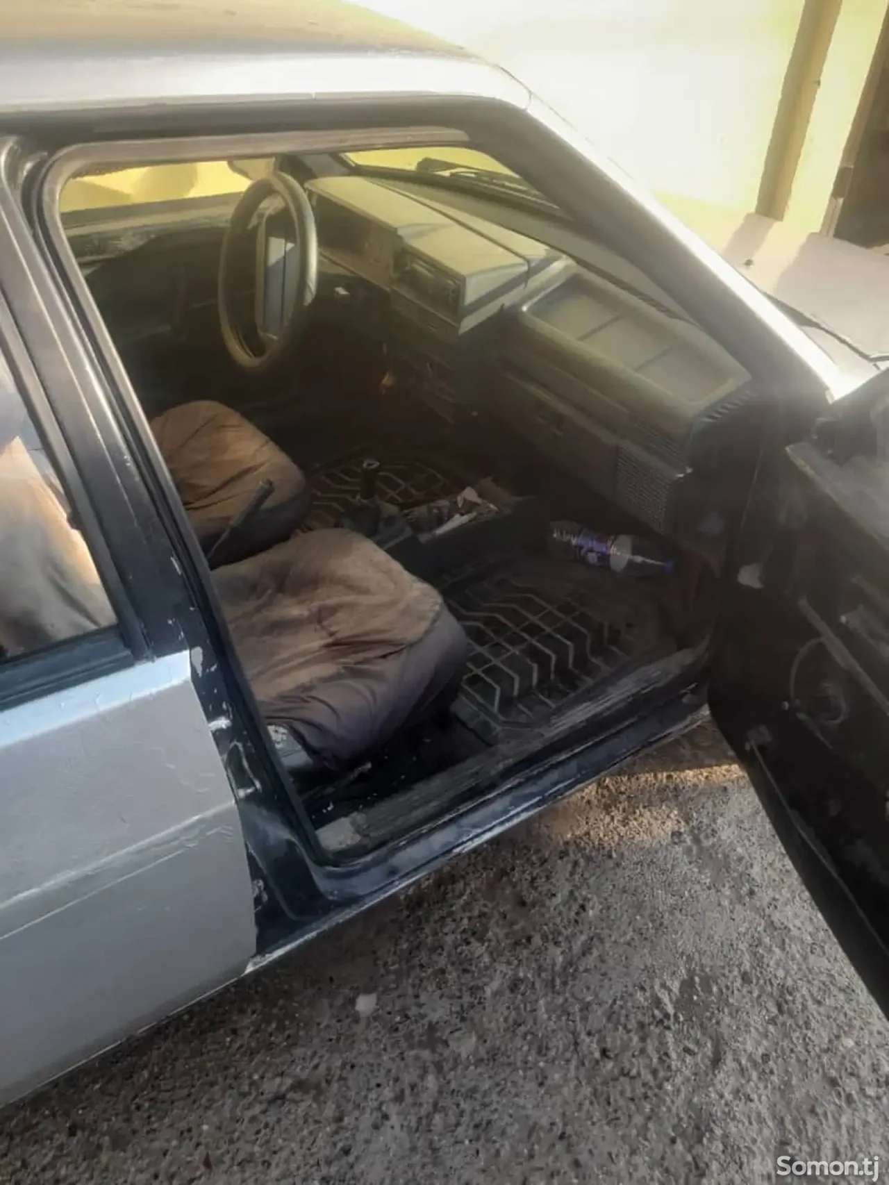 Lada (ВАЗ) 21099 1999 · 1.6 MT