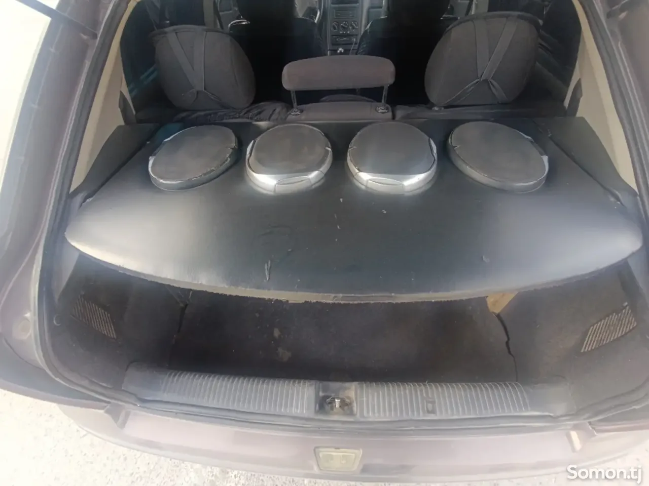 Opel Astra G 1999 · 1.6 MT