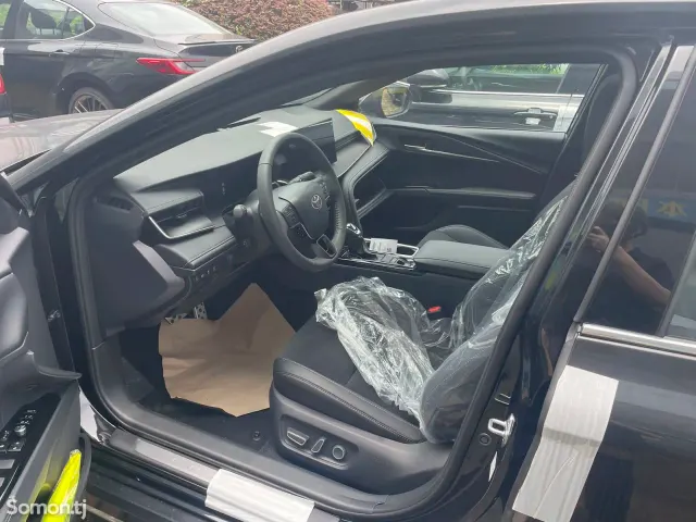 Toyota Camry 2026 · 2.5 AT