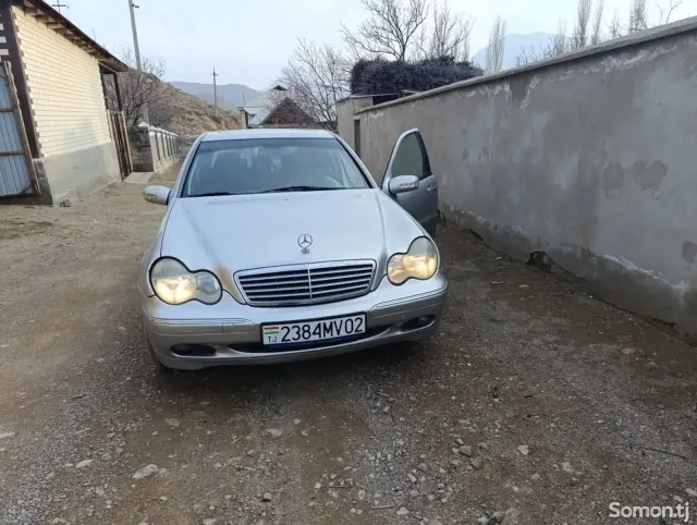 Mercedes-Benz C class 2000 · 1.8 AT