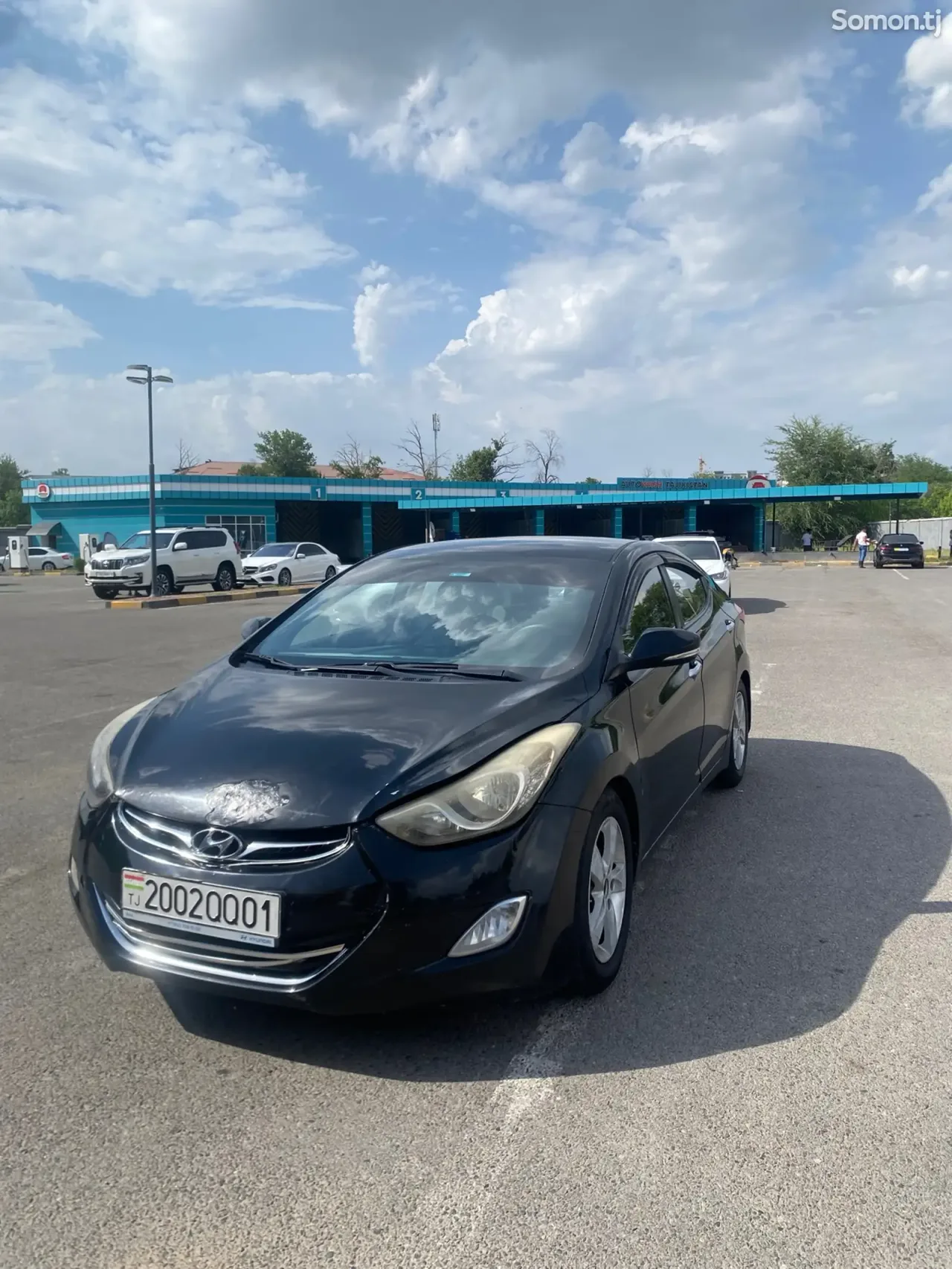 Hyundai Avante 2012 · 1.6 AT