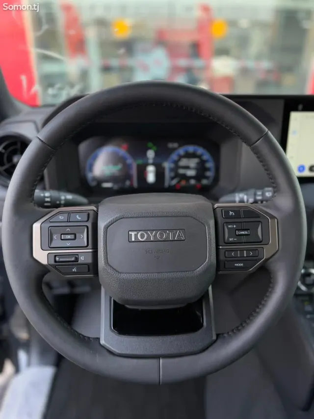 Toyota Land Cruiser Prado 2025 · 2.4 AT