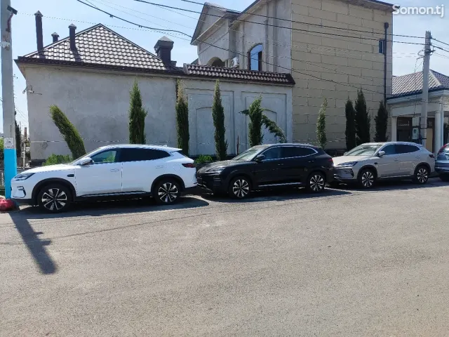 BYD Song Plus 2025 · AT