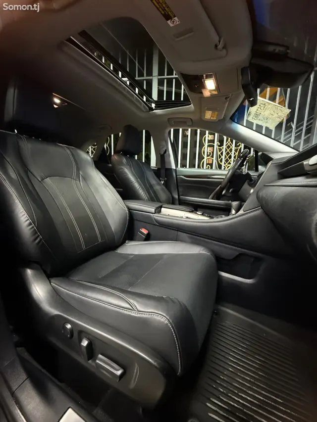 Lexus RX series 2018 · 3.5 AT