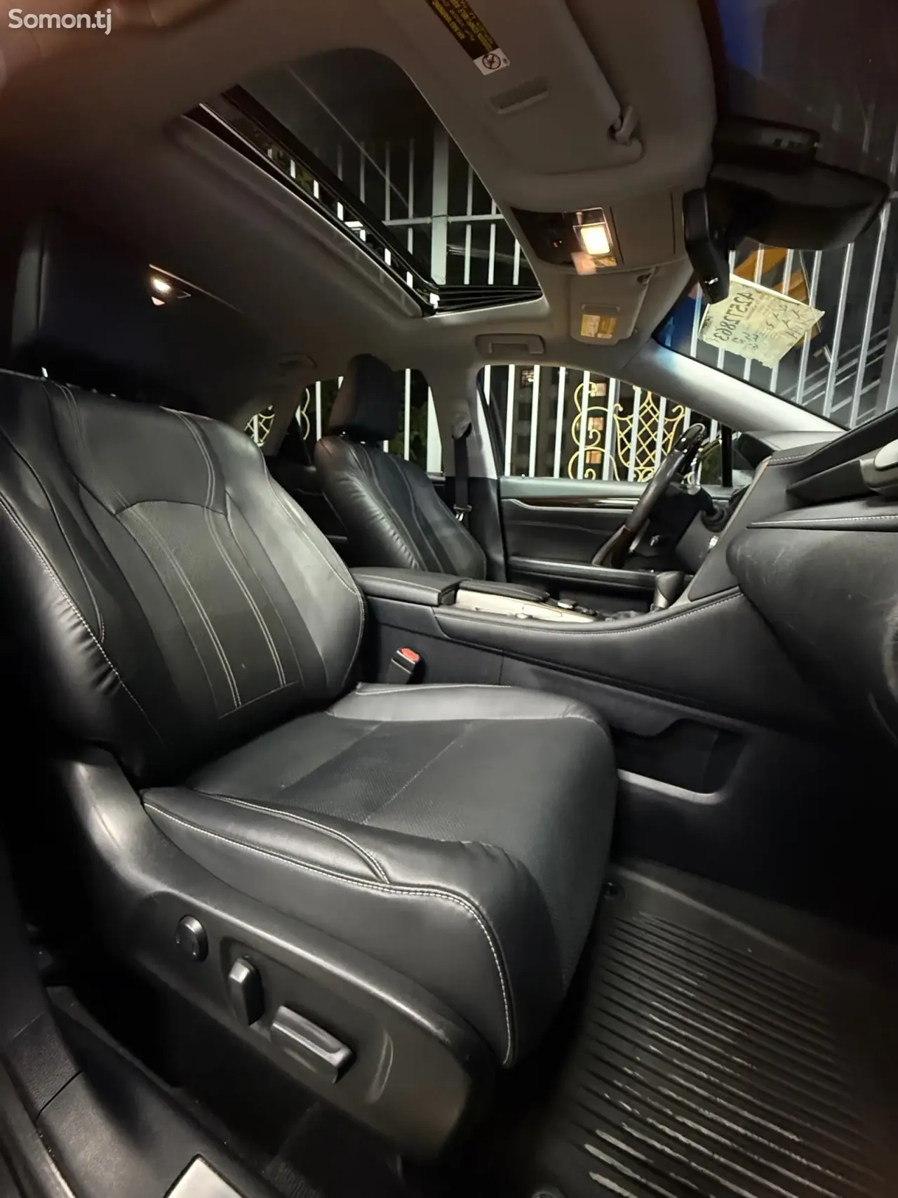 Lexus RX series 2018 · 3.5 AT