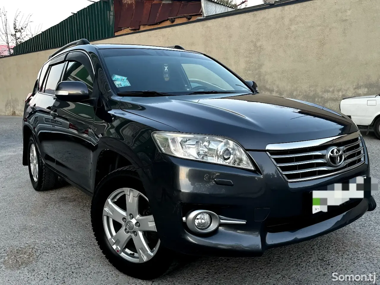 Toyota RAV 4 2012 · 2.0 AT
