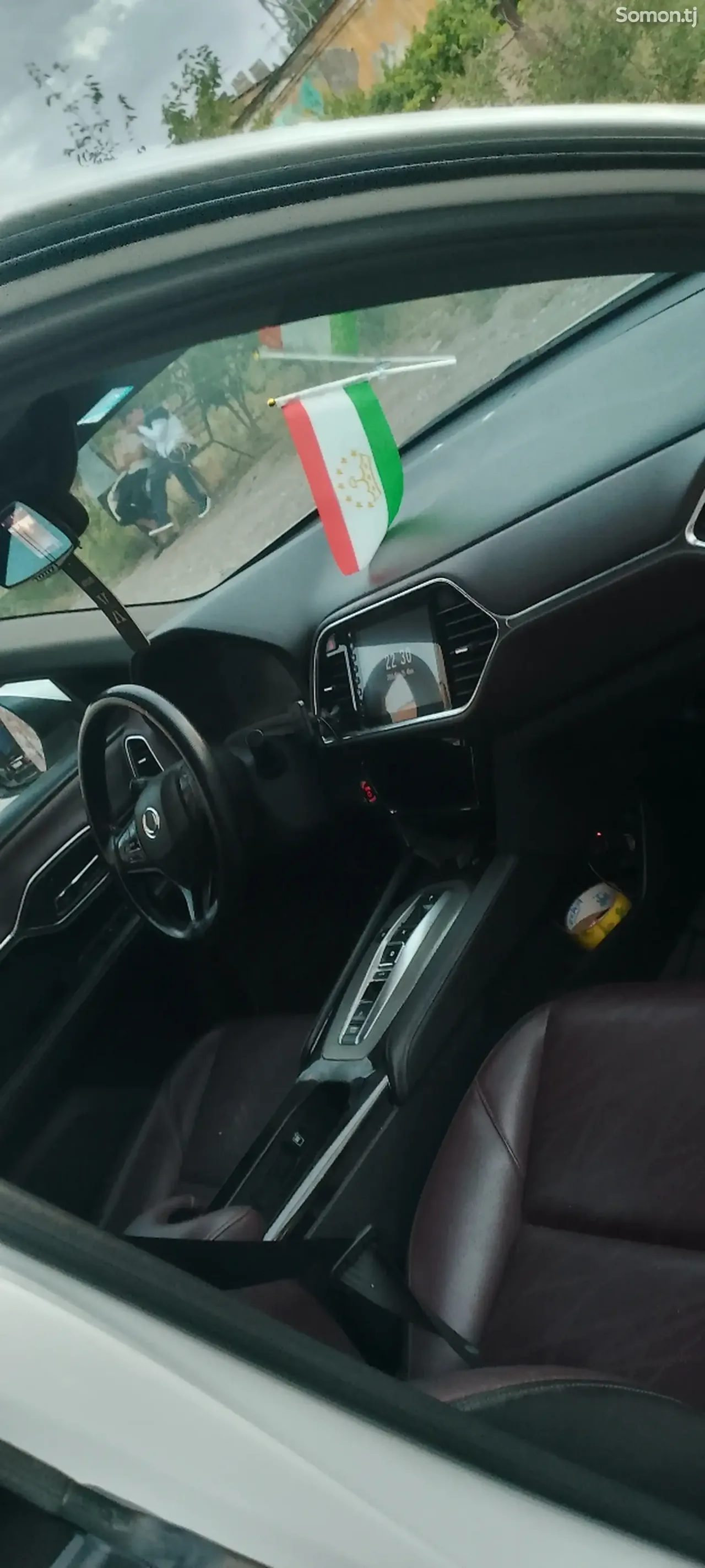 Honda MNV 2022 · AT
