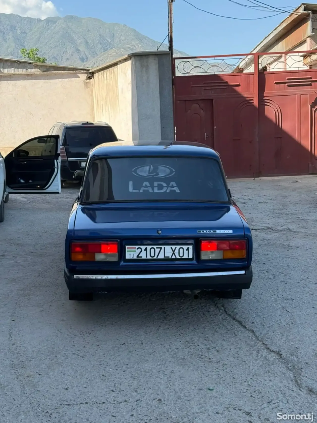Lada (ВАЗ) 2107 2005 · 1.7 MT
