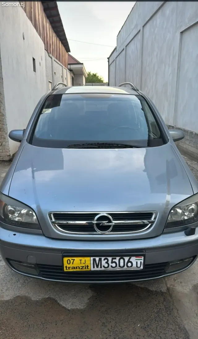 Opel Zafira 2003 · 2.2 AT