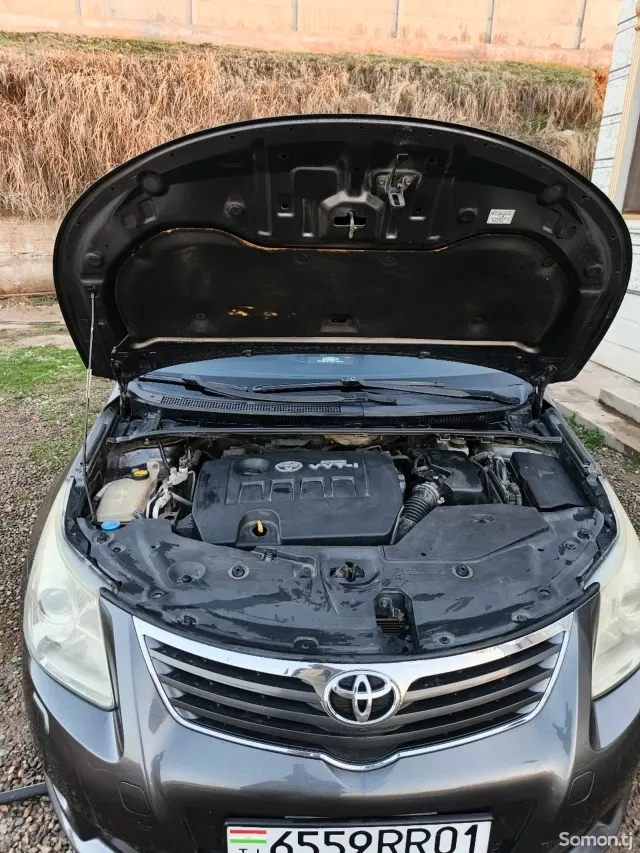 Toyota Avensis 2009 · 1.8 AT