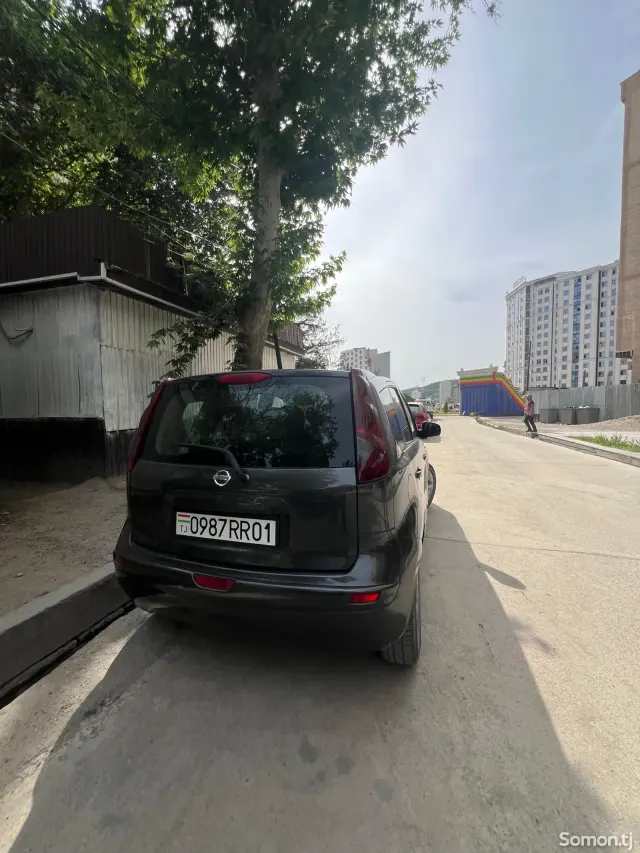 Nissan Note 2009 · 1.6 AT