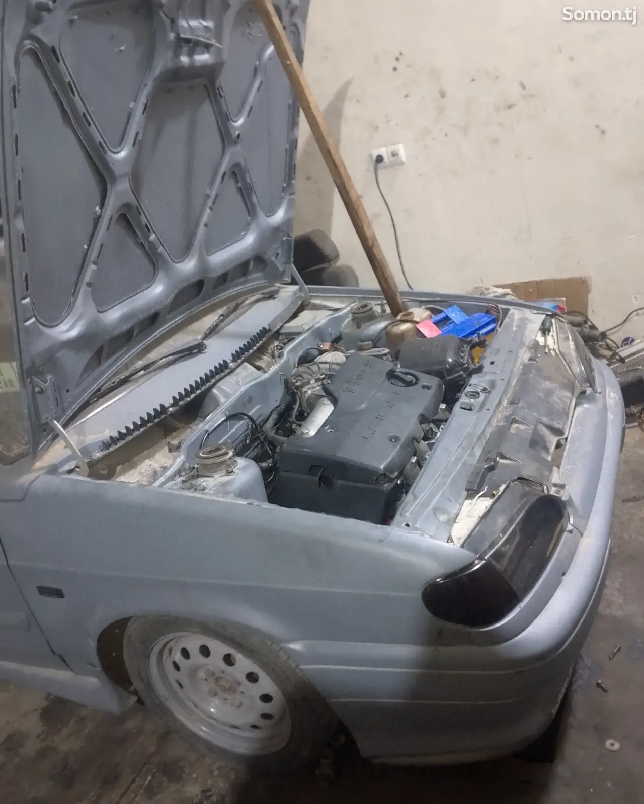 Lada (ВАЗ) 2115 2004 · 1.6 MT
