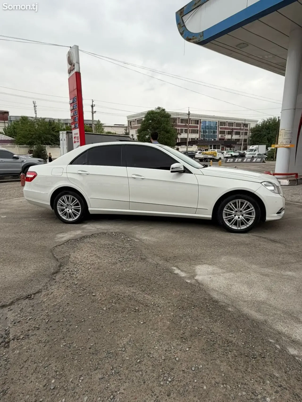 Mercedes-Benz E class 2013 · 3.0 AT