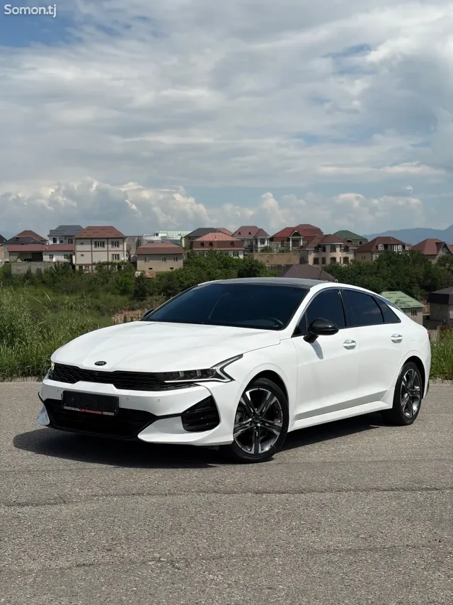 Kia K series 2020 · 2.0 AT
