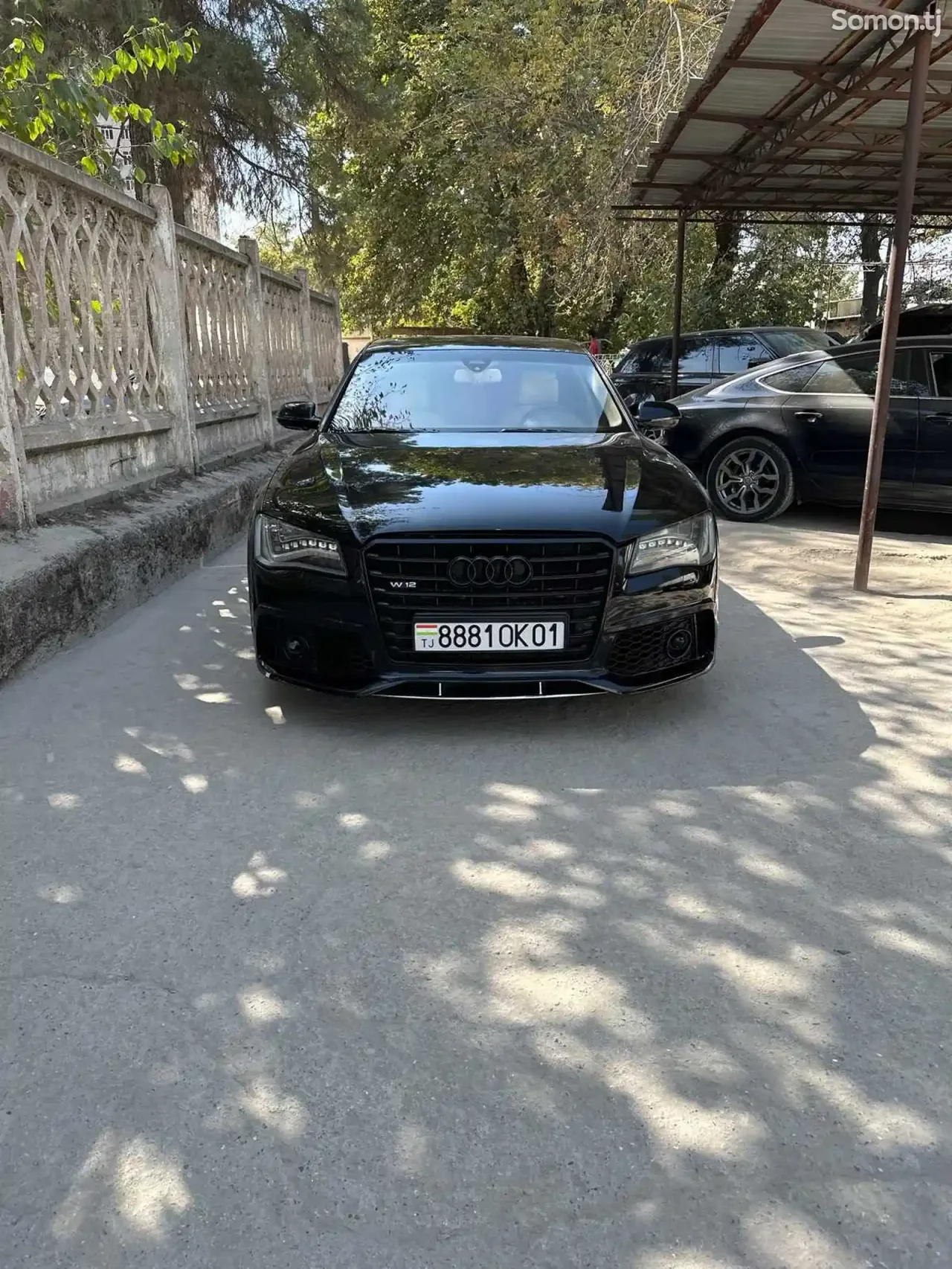 Audi A8 2013 · 3.0 AT