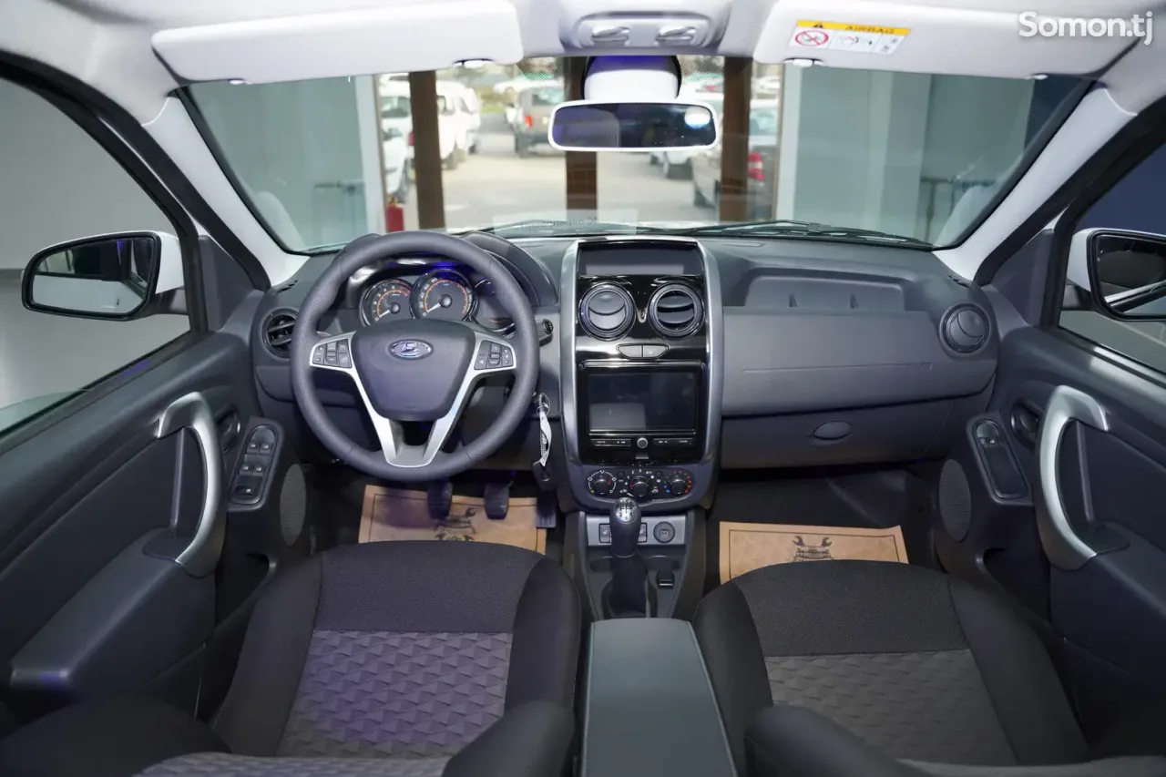 Lada (ВАЗ) Largus 2025 · 1.6 MT