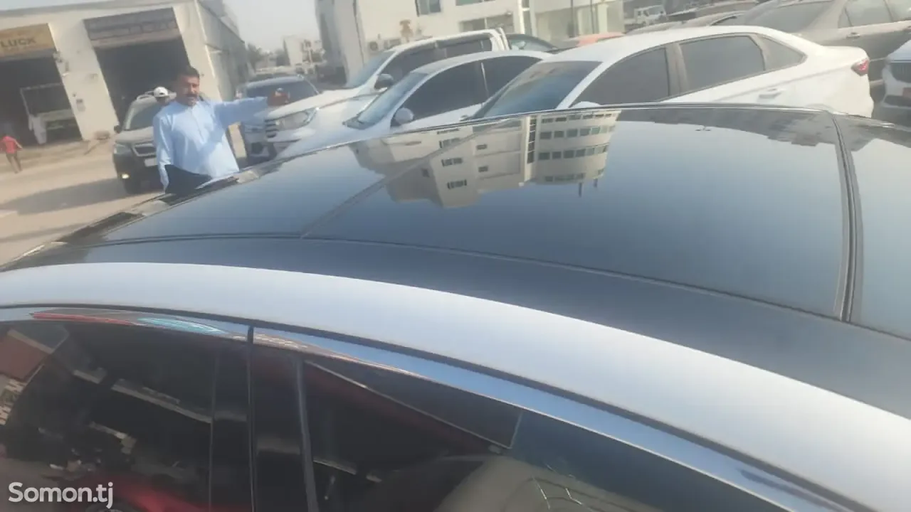 Kia K5 2014 · 2.0 AT