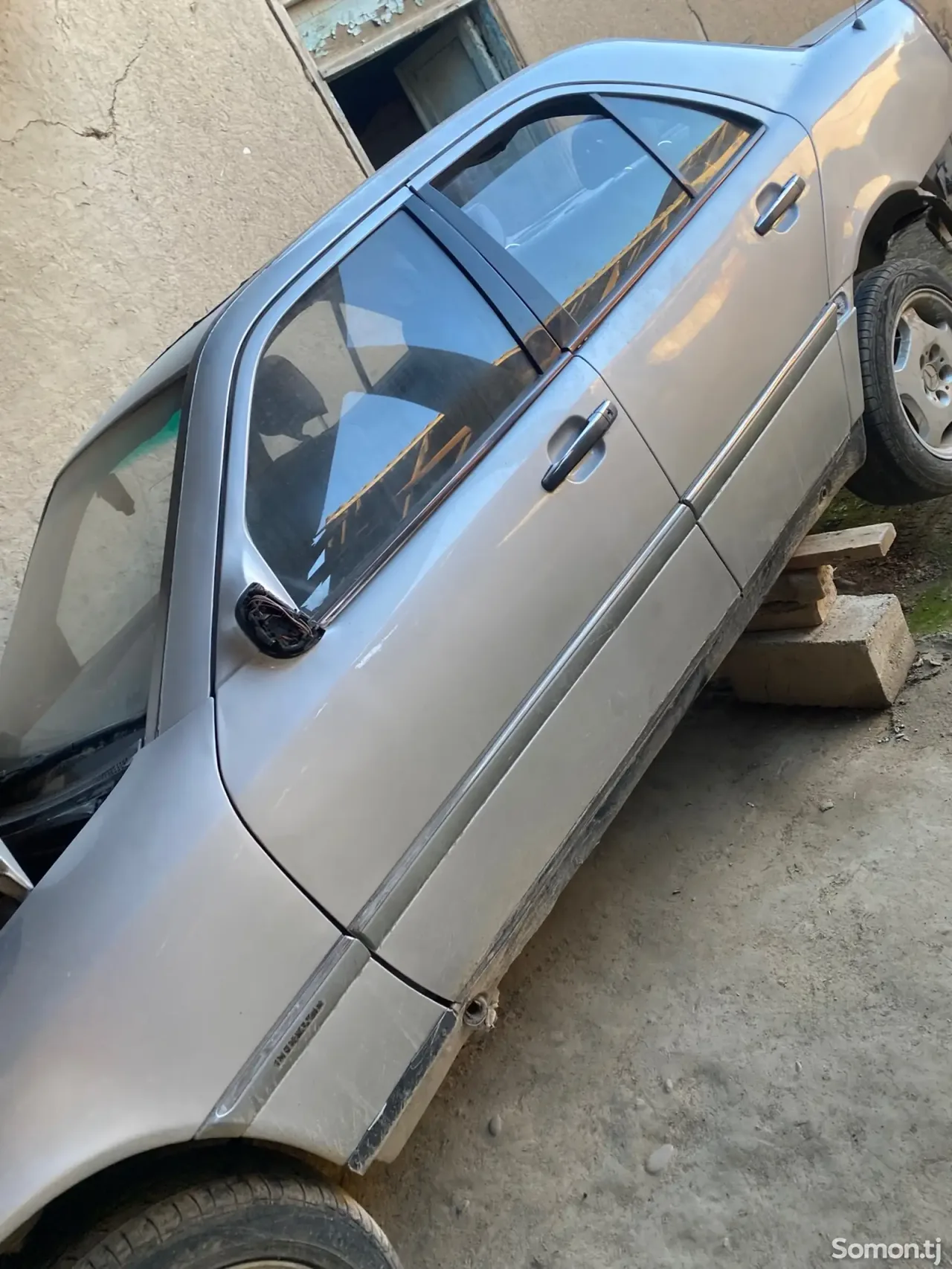 Mercedes-Benz C class 1996 · 2.0 MT