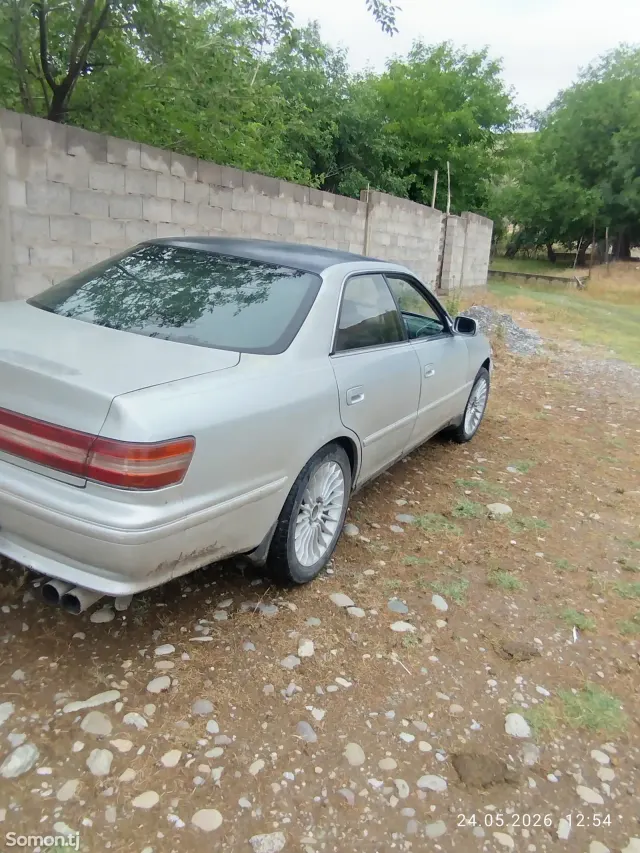 Toyota Corolla 1997 · 2.4 AT