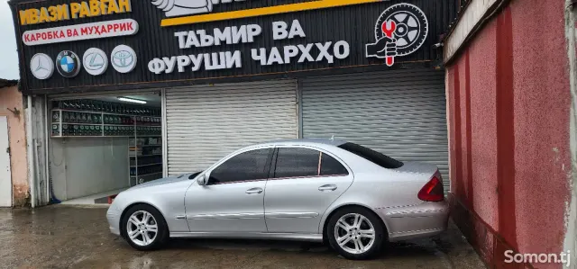 Mercedes-Benz E class 2007 · 3.5 AT