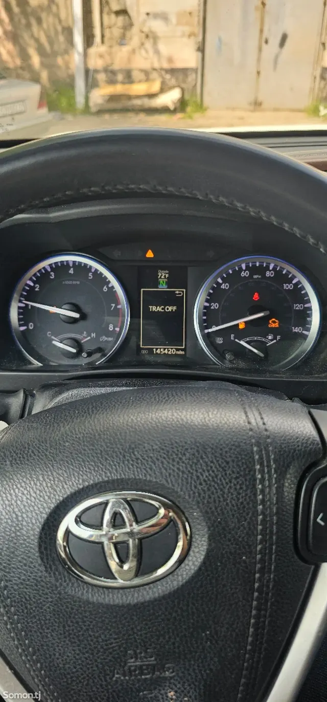 Toyota Highlander 2016 · 3.5 AT