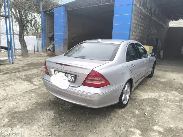 Mercedes-Benz C class 2002 · 2.0 AT