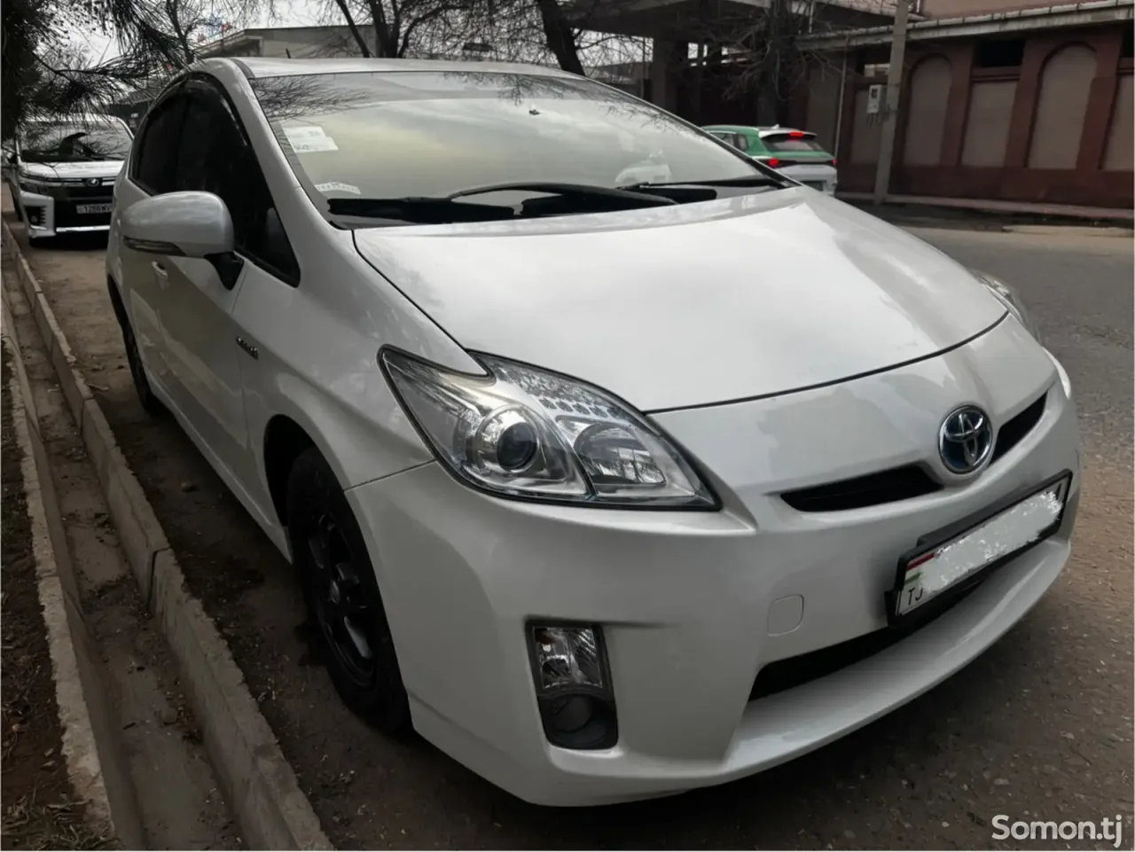 Toyota Prius 2009 · 1.8 CVT