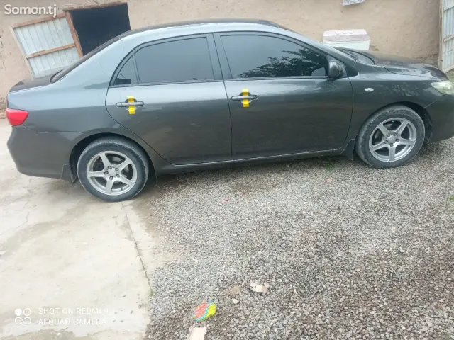 Toyota Corolla 2008 · 1.6 MT