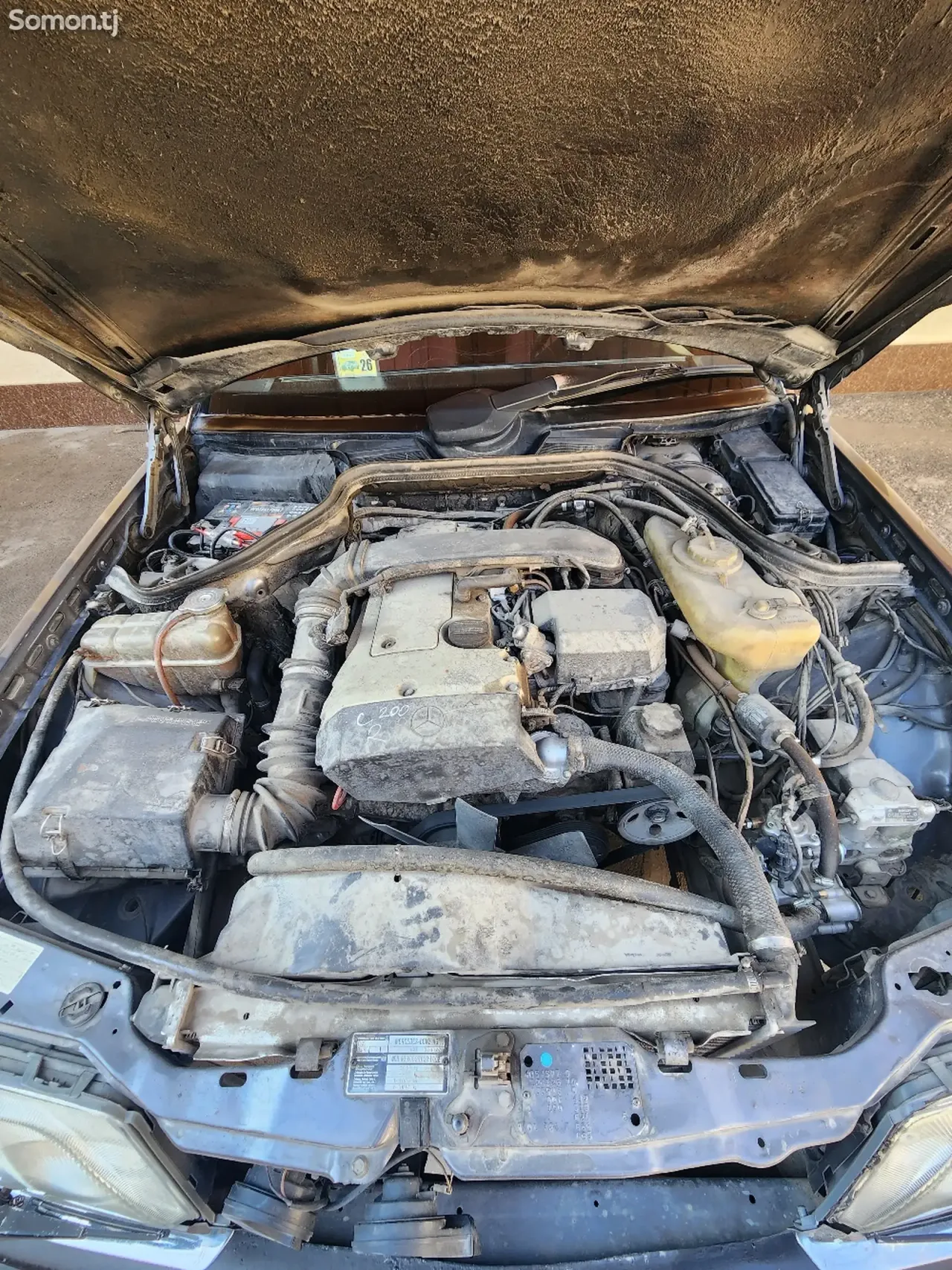 Mercedes-Benz W124 1991 · 2.0 MT