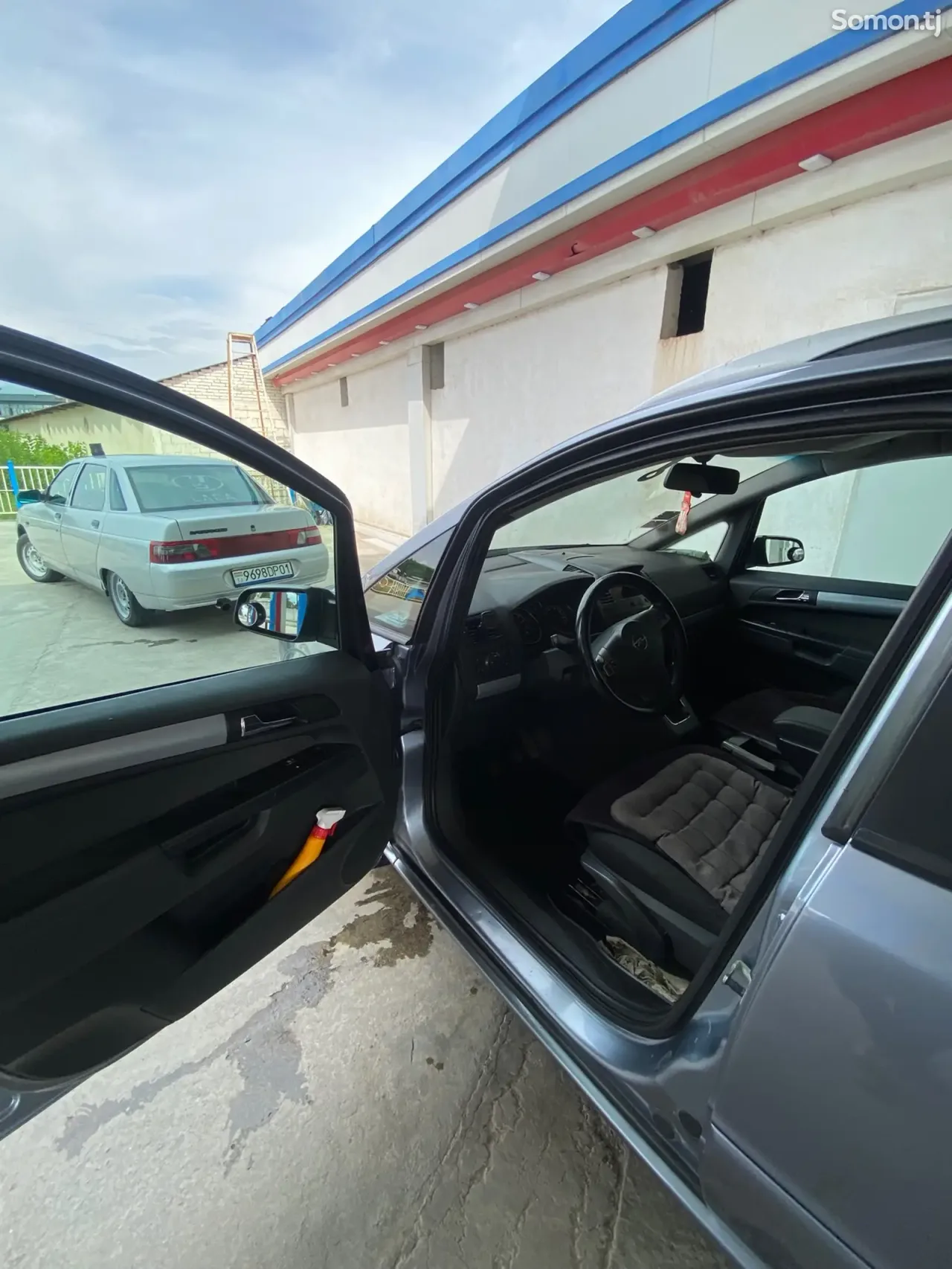 Opel Zafira 2006 · 1.8 MT