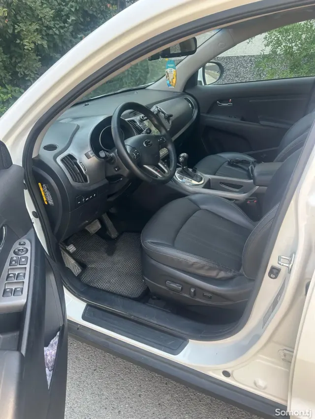 Kia Sportage 2014 · 2.0 AT