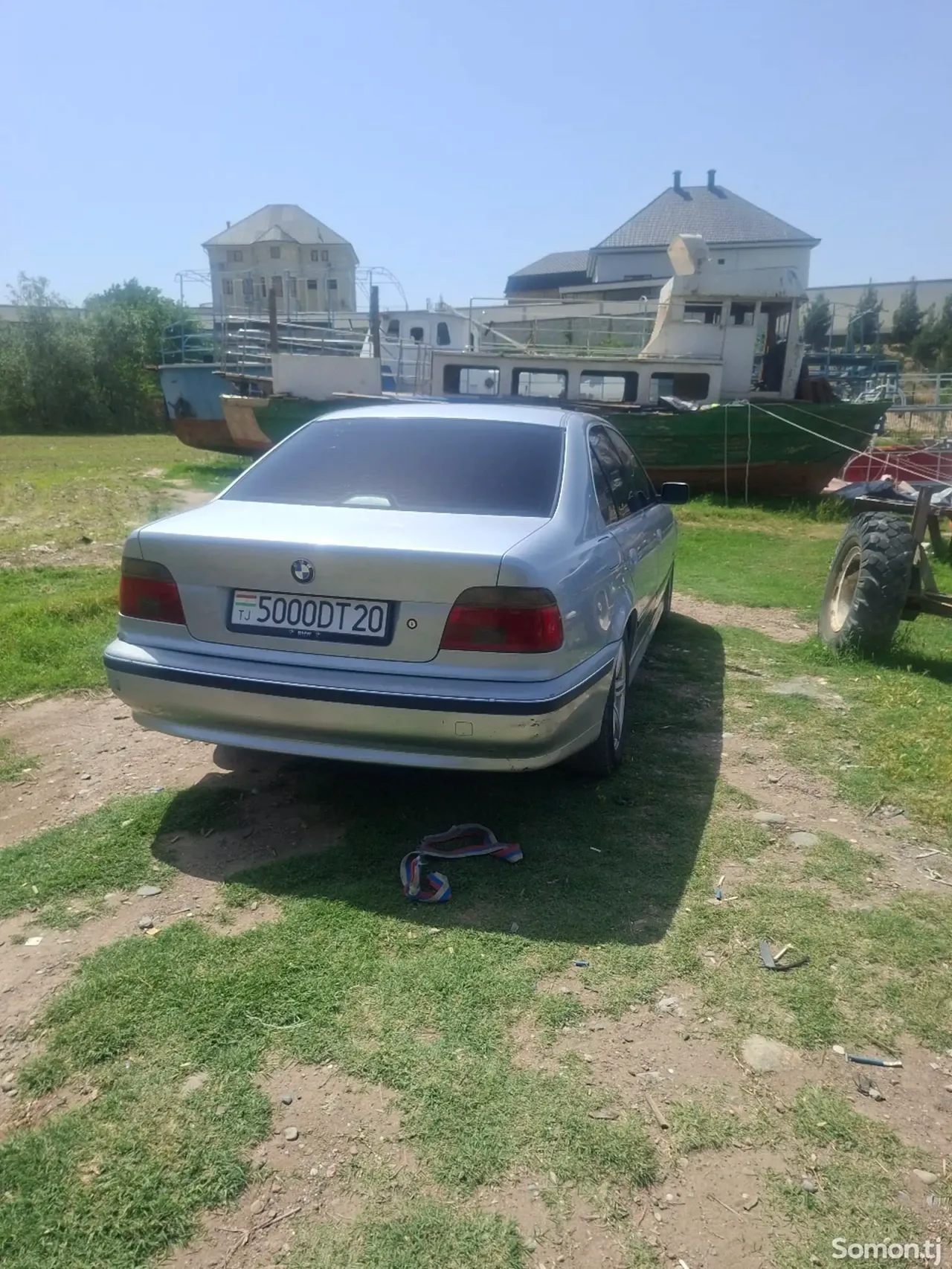 BMW M5 1997 · 2.5 AT