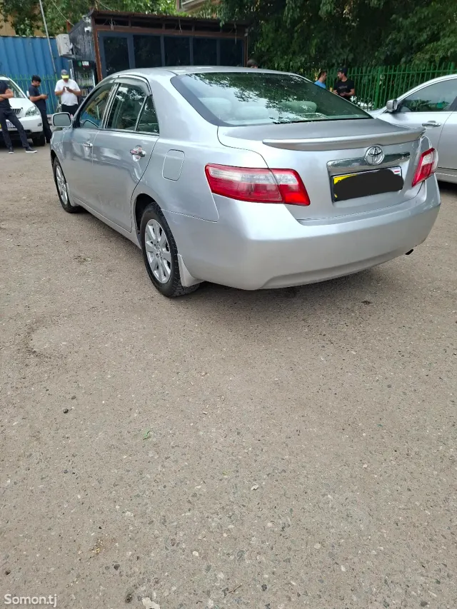 Toyota Camry 2009 · 2.4 AT