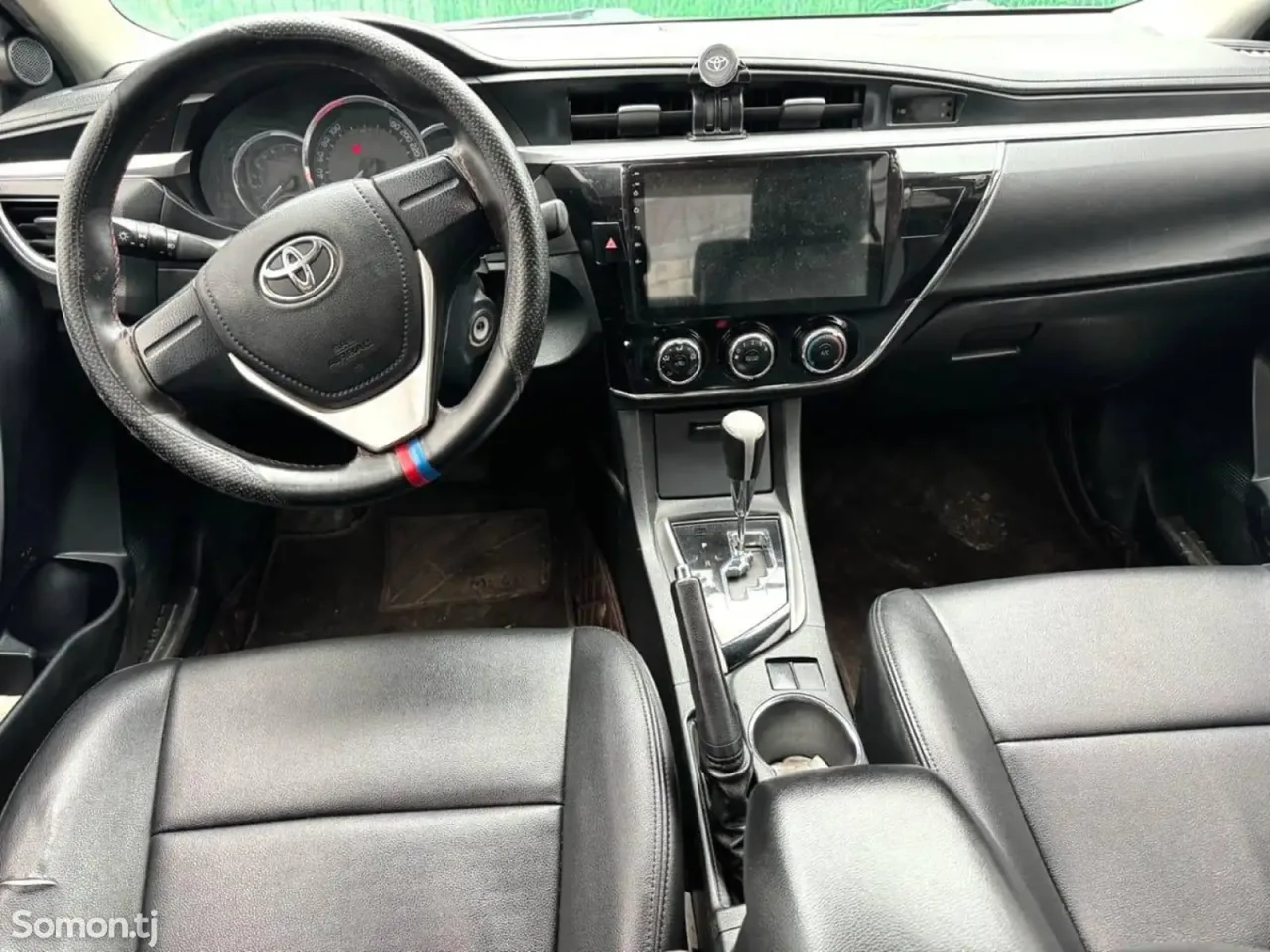 Toyota Corolla 2017 · 1.6 AT