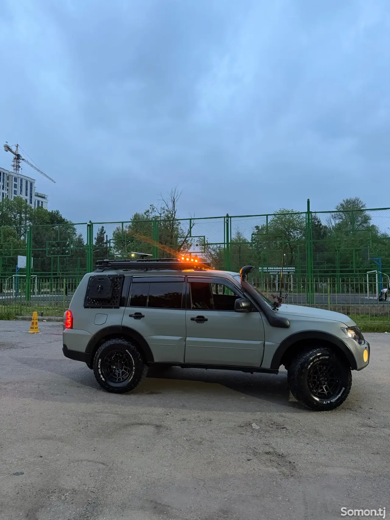 Mitsubishi Pajero 2007 · 3.8 AT