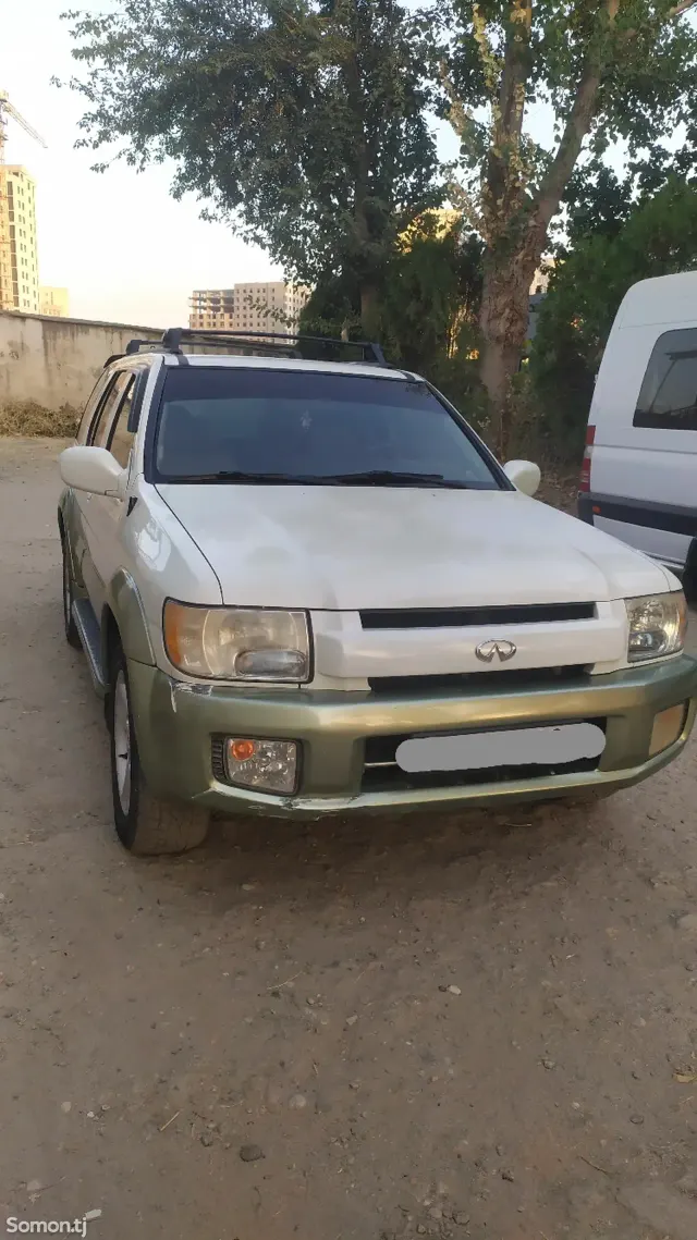 Infiniti QX series 2004 · AT