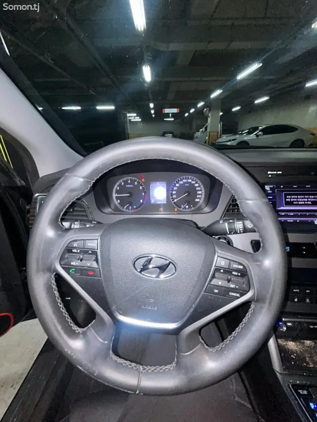Hyundai Sonata 2014 · 2.0 AT