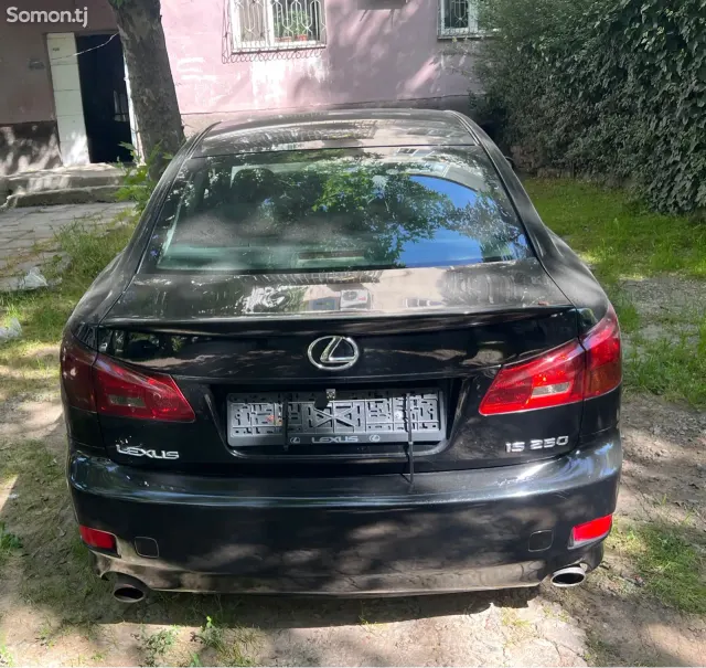 Lexus IS series 2006 · 2.5 AT