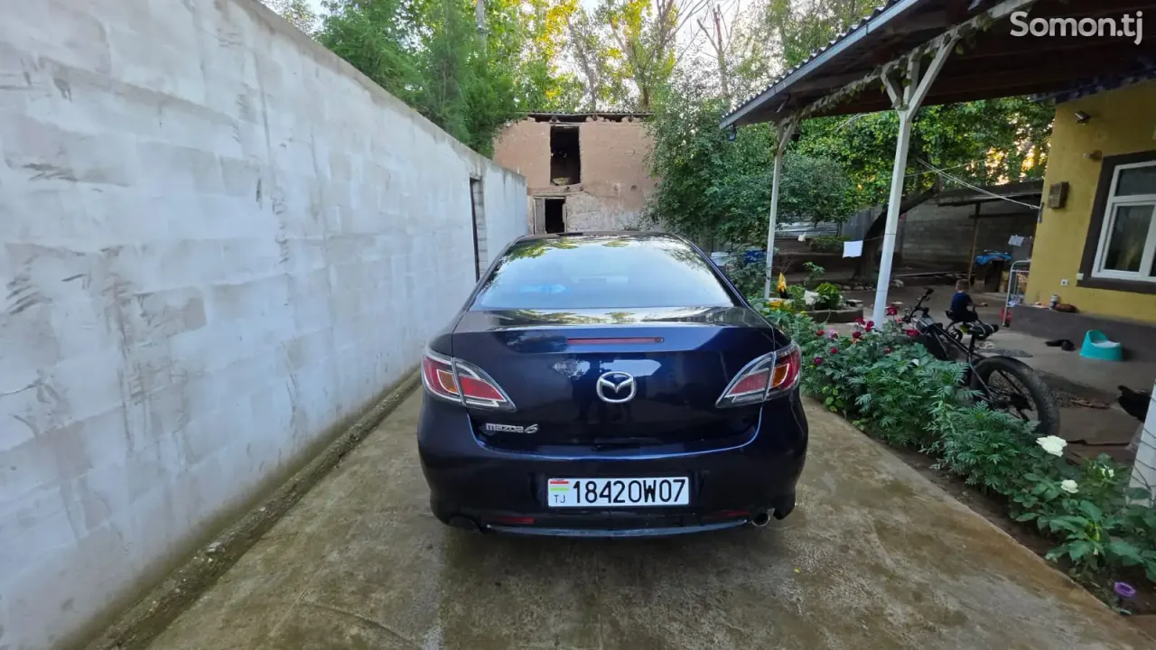 Hyundai Solaris 2012 · 2.0 MT