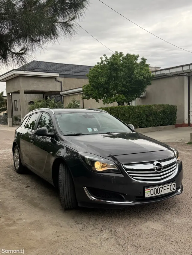 Opel Insignia 2014 · 2.0 AT