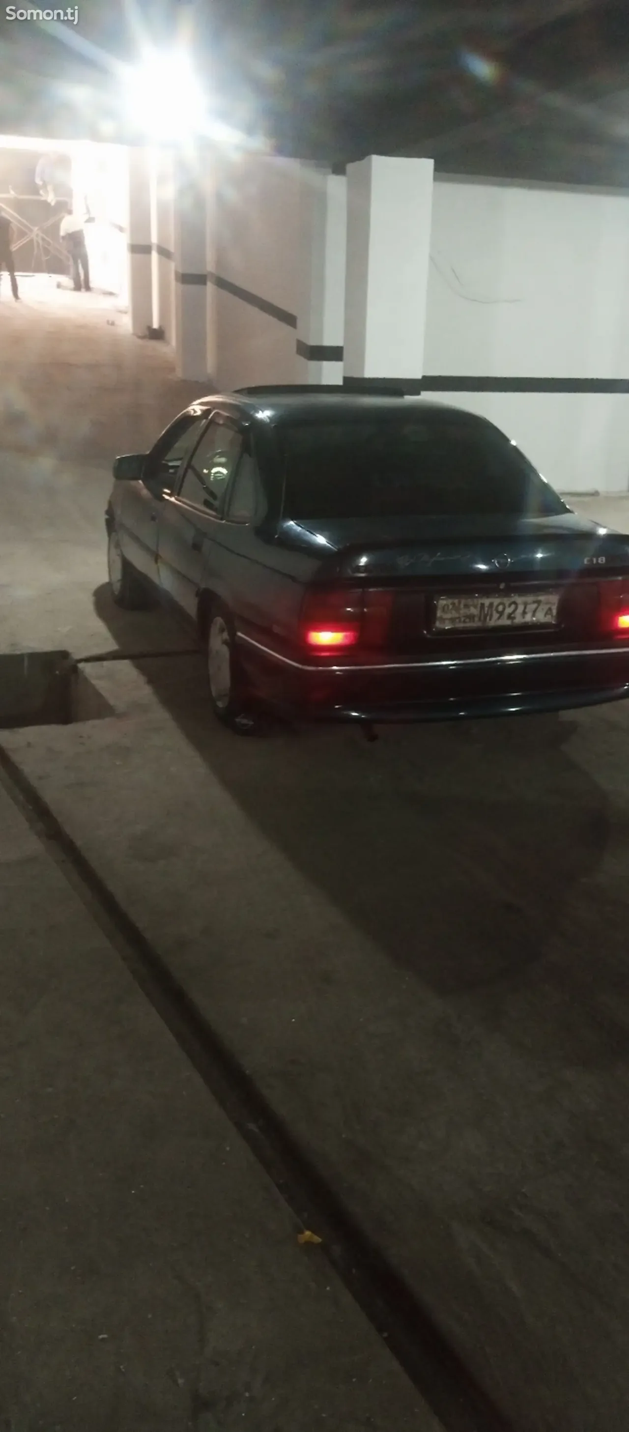 Opel Vectra A 1995 · 1.8 MT