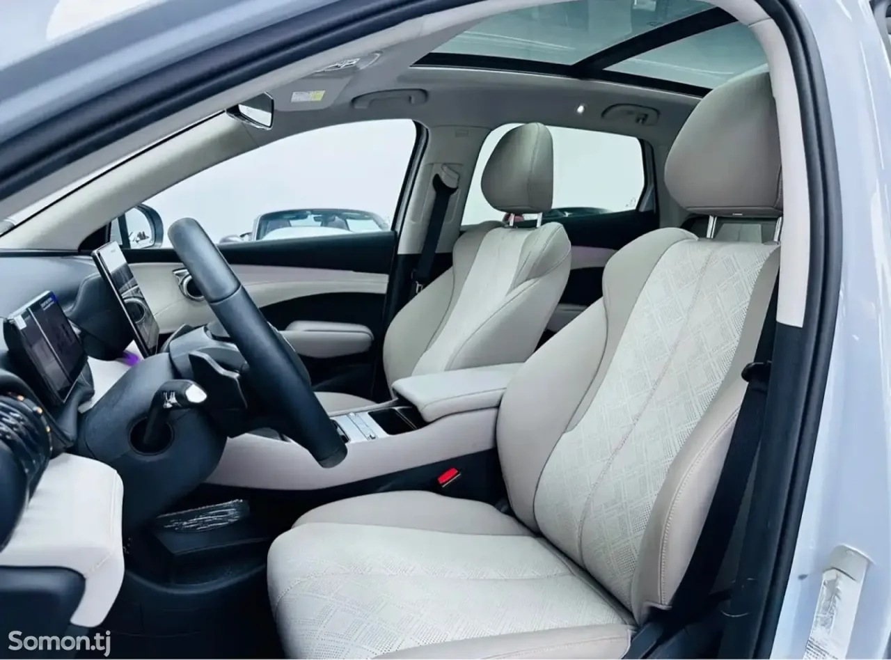BYD Yuan Plus 2025 · AT