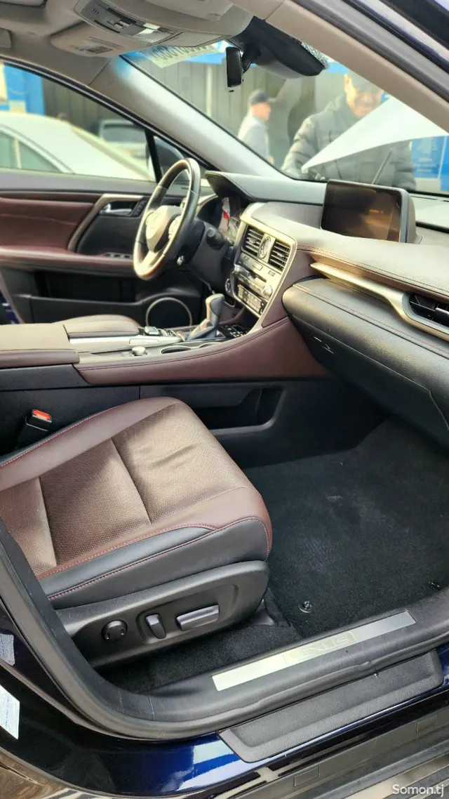 Lexus RX series 2016 · 3.5 AT