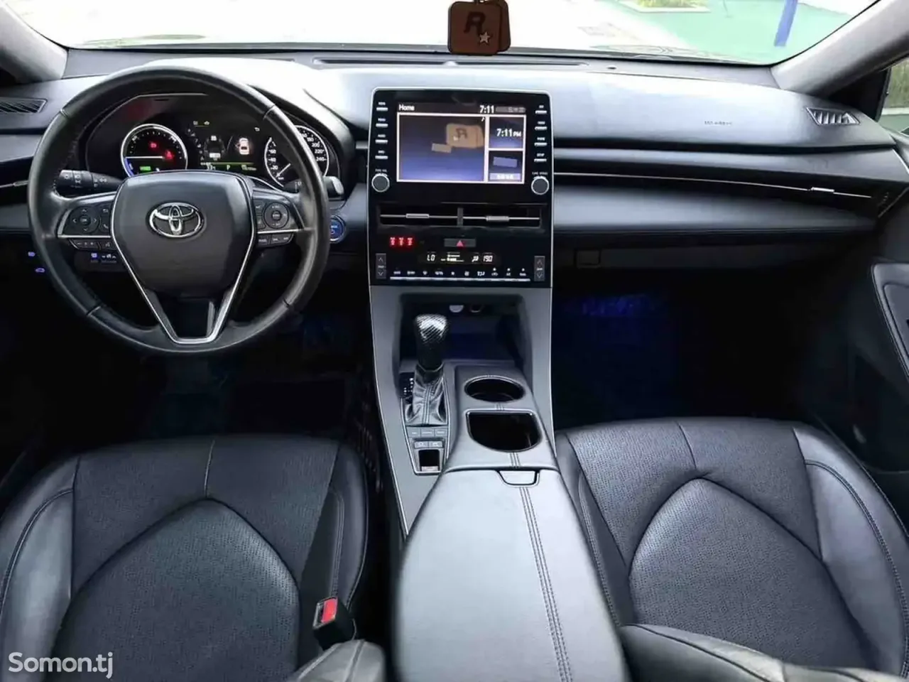 Toyota Avalon 2021 · 2.5 AT