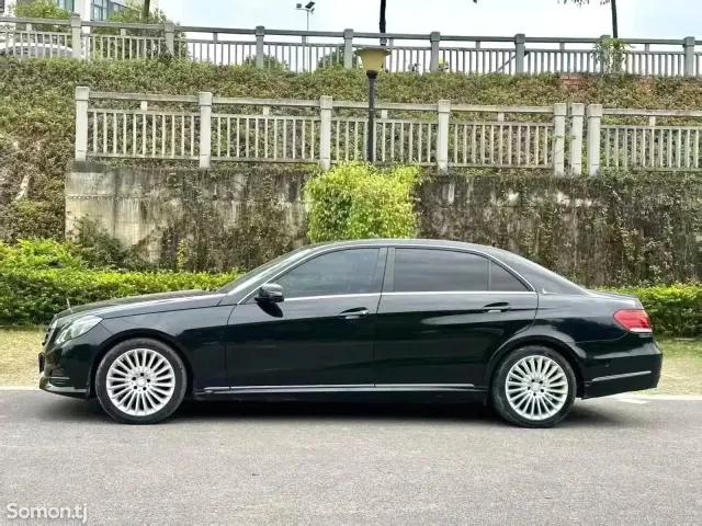 Mercedes-Benz E class 2014 · 2.0 AT