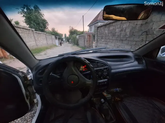 Daewoo Nexia 1997 · 1.6 MT