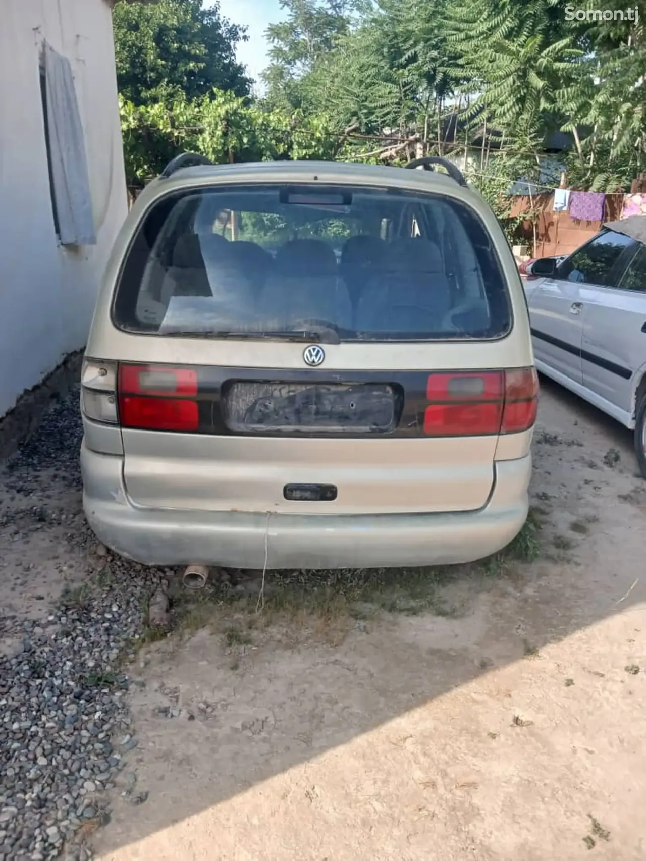 Volkswagen Sharan 1997 · 1.8 MT