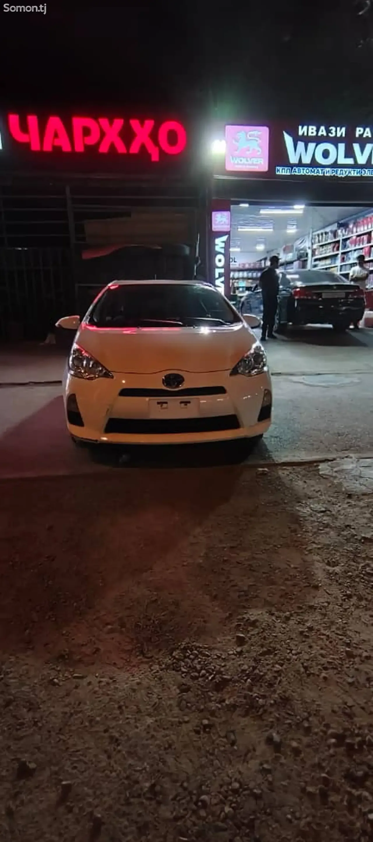 Toyota Aqua 2014 · 1.5 AT
