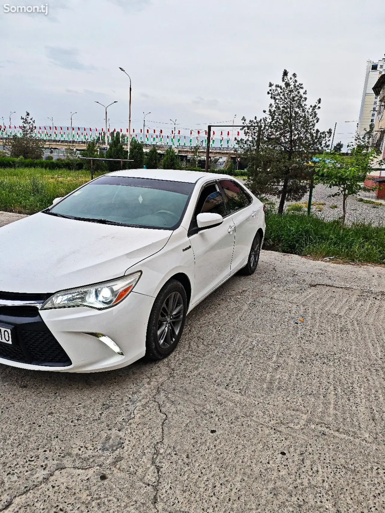 Toyota Camry 2015 · 2.5 AT